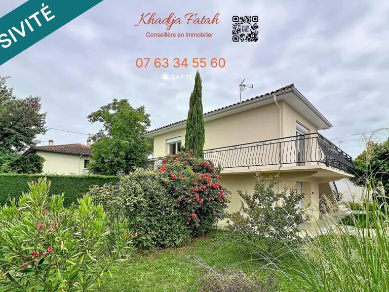 Maison familiale offrant un beau potentiel ! — photo 1