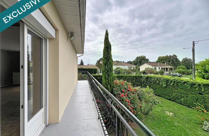 Maison familiale offrant un beau potentiel ! — photo 2