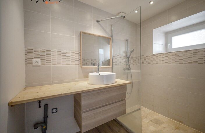 Appartement rénové de 72m² avec balcon — photo 4
