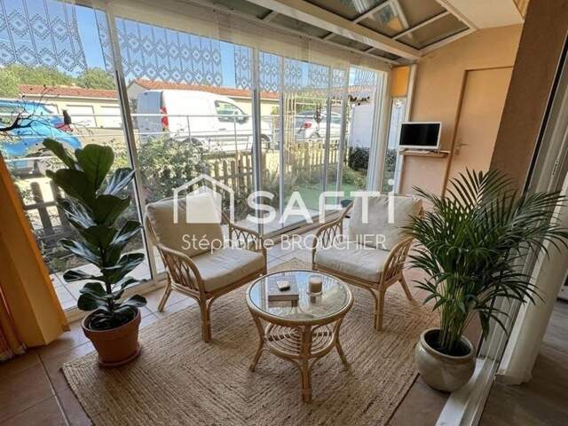 Logement plein pied et garage — photo du bien