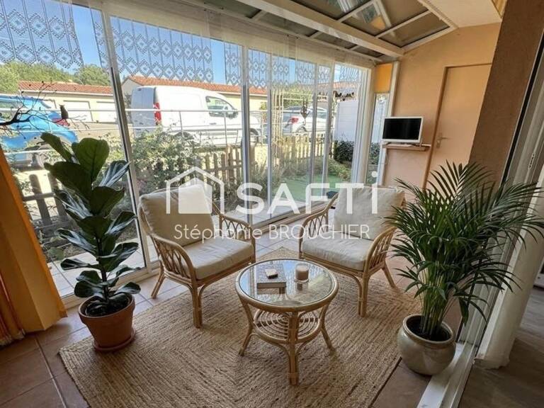 Logement plein pied et garage — photo 1