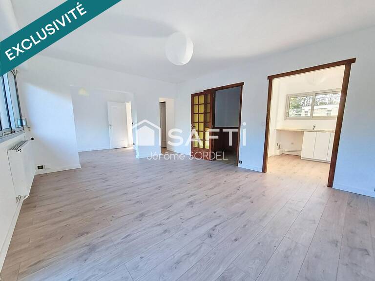 Appartement T3 Bis - Noès - 71m² (67,85m² Carrez) — photo 1