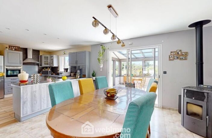 Maison - 130m² - Talmont-Saint-Hilaire — photo 4