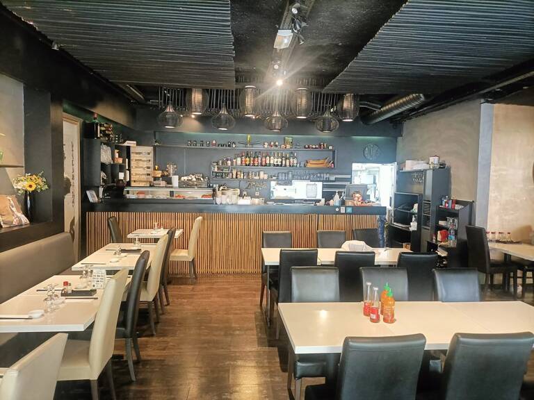 SAINT-OUEN – FONDS DE COMMERCE RESTAURANT – EMPLACEMENT N°1 — photo 1
