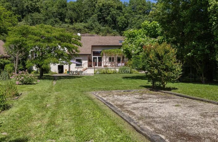 Maison 5 chambres, 175 m²  sur 1750 m² — photo 3