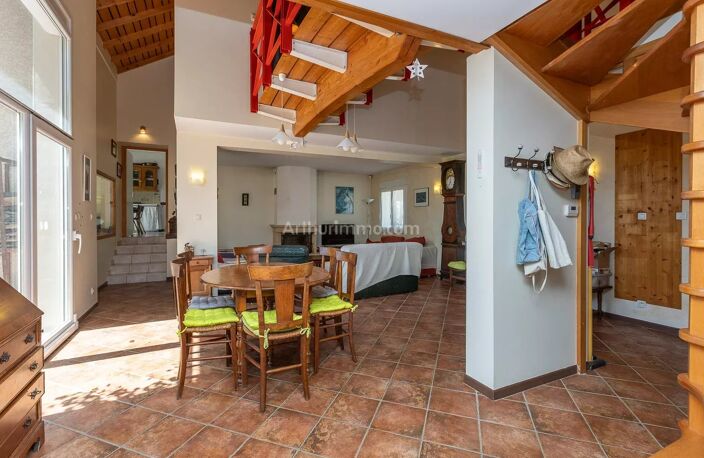 Maison 5 chambres, 175 m²  sur 1750 m² — photo 5