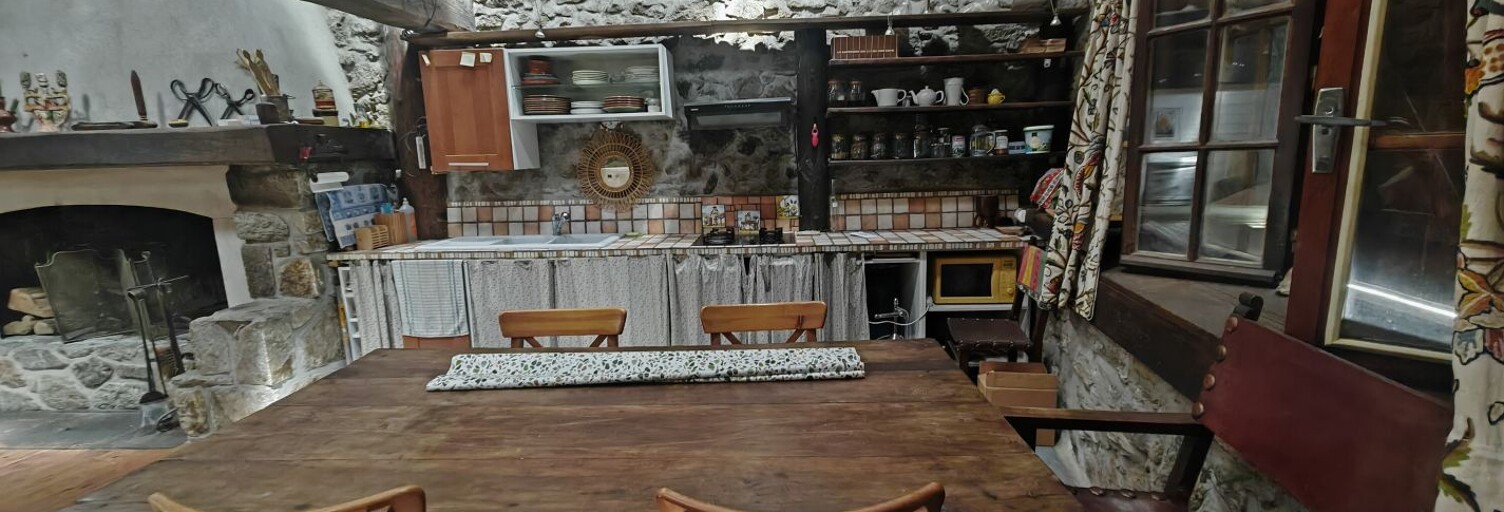 Maison 7 Pièces 200 m² à vendre à Ax-les-Thermes (09110)