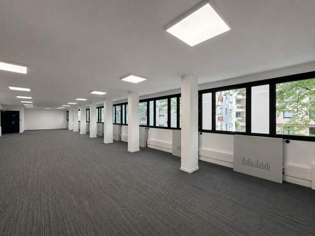 BUREAUX à LOUER — photo du bien