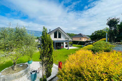 Maison 8 pièces 750000 €