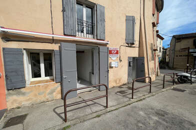 Commerce 2 pièces 865 €