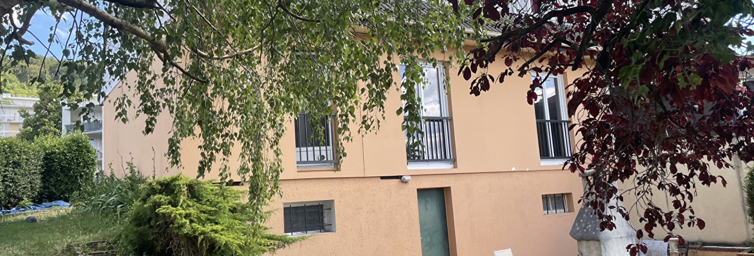 Maison 6 Pièces 102 m² à vendre à Grand-Couronne (76530)