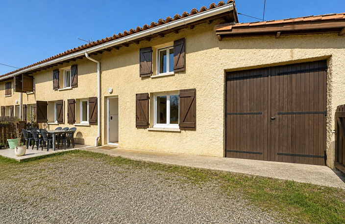 MERVILLE - ENSEMBLE IMMOBILIER DE 198 M² HABITABLES SUR UNE PARCELLE DE 2832 m² — photo 3