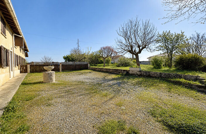 MERVILLE - ENSEMBLE IMMOBILIER DE 198 M² HABITABLES SUR UNE PARCELLE DE 2832 m² — photo 4