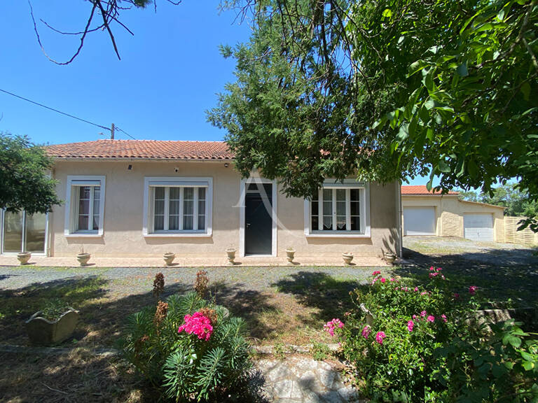 Maison Rochefort 4 pièce(s) 126.33 m2 — photo 1