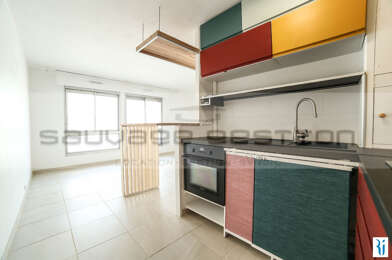 Appartement 2 pièces 720 €