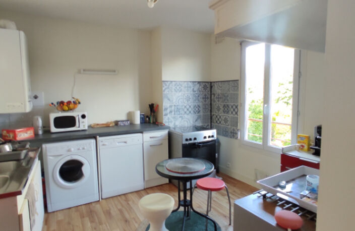 LIMOGES T4 DE 105 m² PROCHE CENTRE VILLE — photo 4