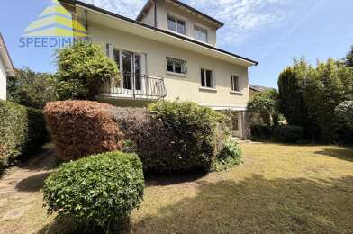 Maison 8 pièces 395000 €