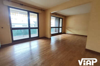 Appartement 4 pièces 900 €