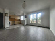 T2 en très bon état  avec garage et cave — photo 3
