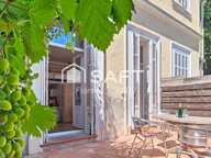 Rez-de-jardin avec terrasse dans une bâtisse emblématique de Tamaris — photo 3