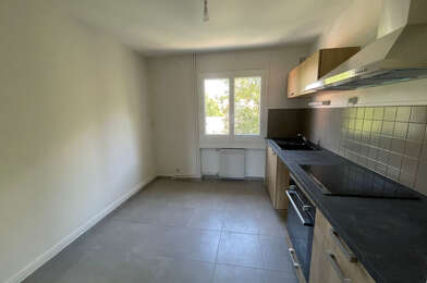 Appartement 3 pièces 670 €