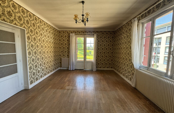 Exclusivité   Charmante maison familiale au coeur de Cours — photo 5