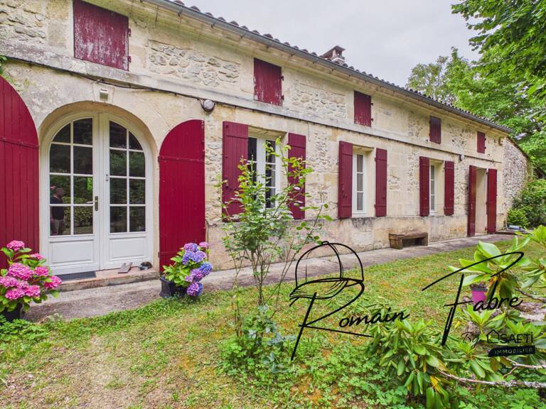 Maison de famille en pierre de 6 chambres au charme indéniable avec cheminées — photo 1