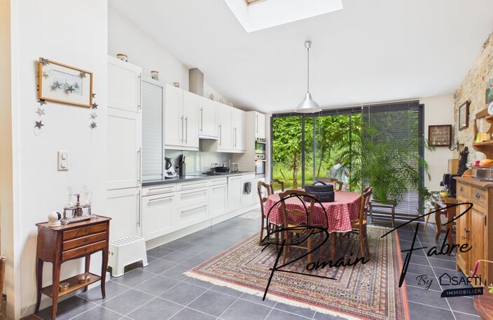 Maison de famille en pierre de 6 chambres au charme indéniable avec cheminées — photo 4