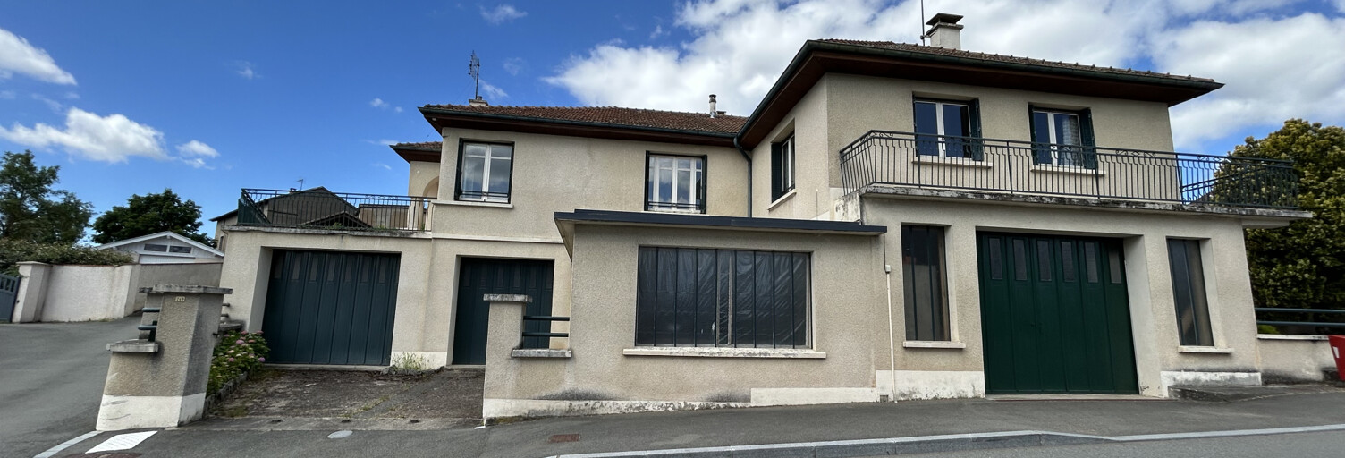 Maison 9 Pièces 184 m² à vendre à Saint-Just-la-Pendue (42540)