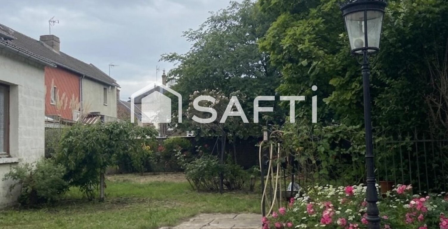 Beaux volumes pour cette maison de 179 m2 4 chambres,  garage,  atelier et fort potentiel ! — photo 1