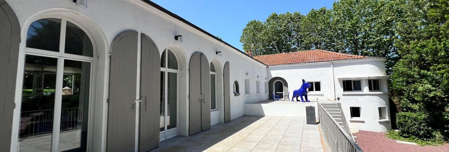 Maison 8 Pièces 220 m² à vendre à Le Pellerin (44640)