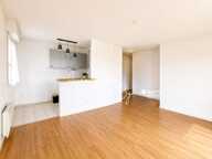 T3 lumineux avec balcon  Quartier Vert Buisson — photo 4