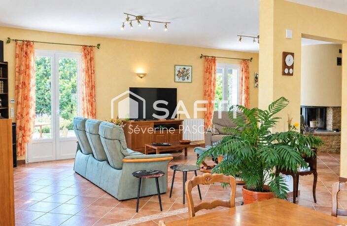 Grande maison familiale de 192m2 avec piscine, 6 chambres et 6152m2 de terrain — photo 2