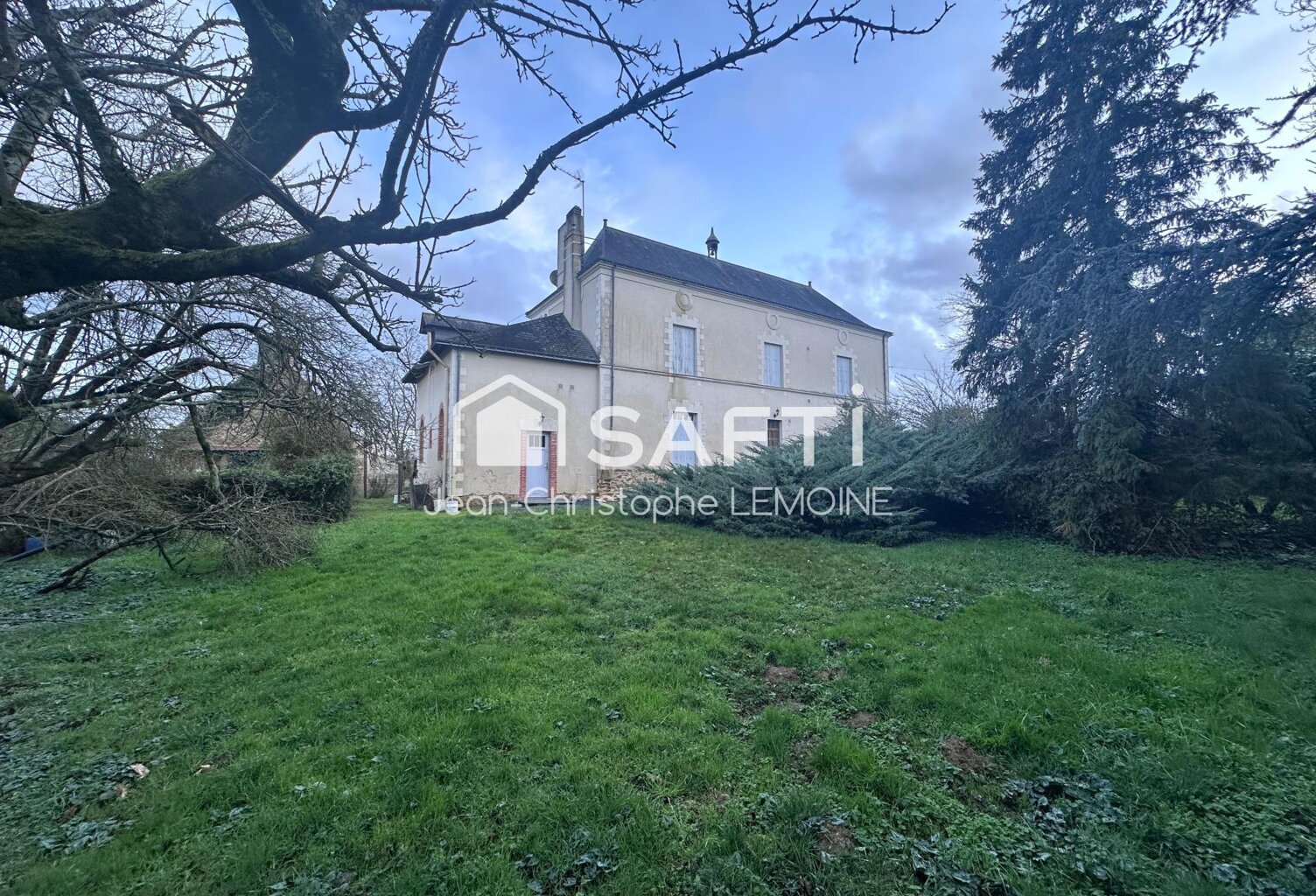 Manoir de 250 m2 avec 4 ha pour chevaux — photo 1