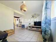 Maison de ville T5 avec garage, jardin et puits. — photo 2