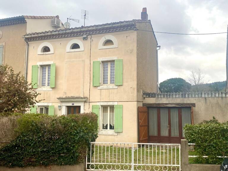 Maison de village avec jardin attenant — photo 1