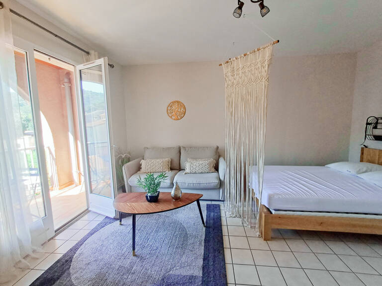 VALS-LES-BAINS - APPARTEMENT T1 AVEC BALCON — photo 1