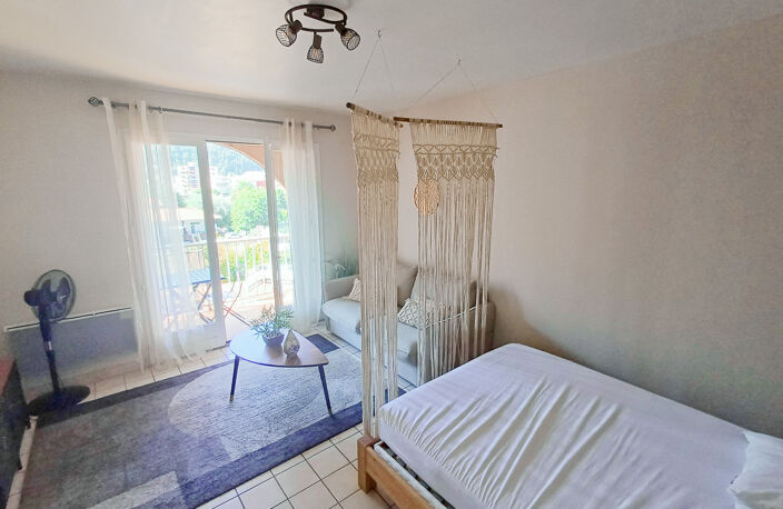 VALS-LES-BAINS - APPARTEMENT T1 AVEC BALCON — photo 5