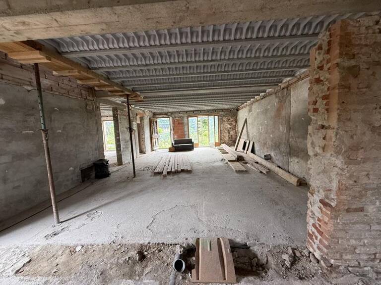 Ferme (tte) de 7 pièces principales — photo 1