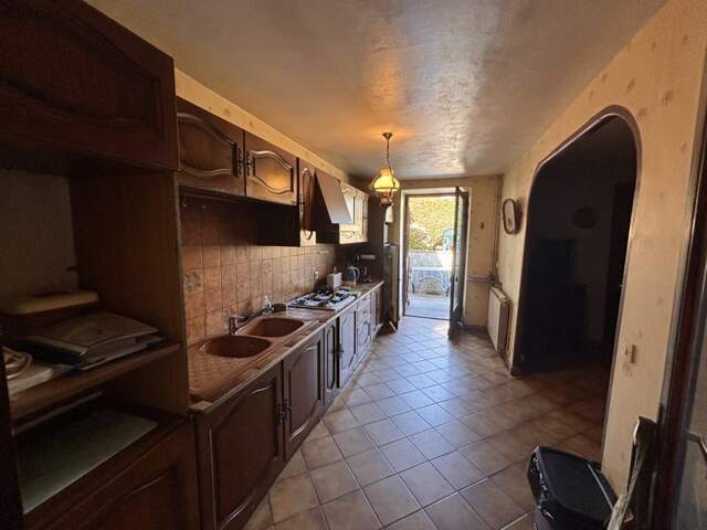 Maison de ville de 6 pièces principales — photo du bien