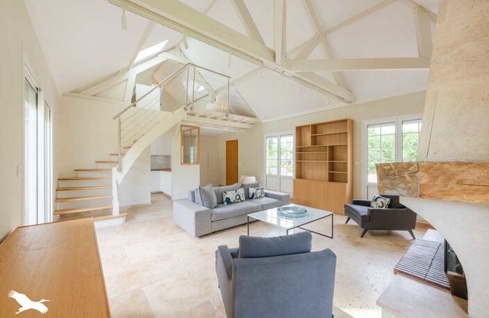 Contemporaine de 5 pièces principales — photo 2