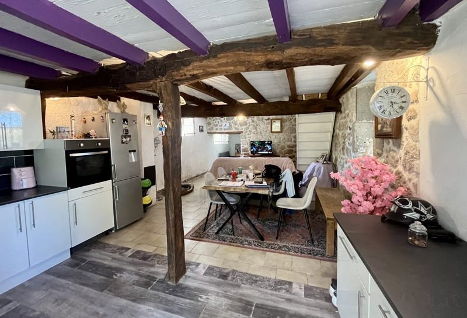 Maison en pierre de 5 pièces principales — photo 1