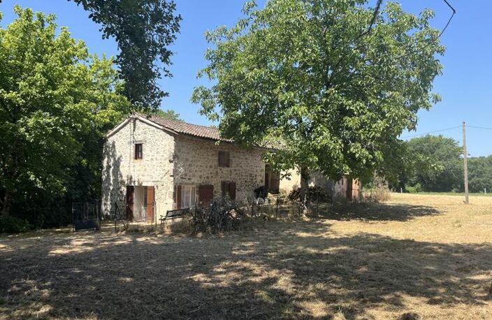 Maison en pierre de 5 pièces principales — photo 2