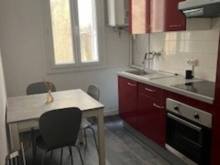 Rue du bourg studio meublé de 27,56m2 au 1er étage sans asce — photo 1
