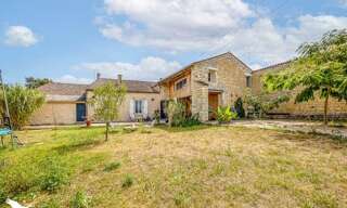 Maison 9 Pièces 336 m² à vendre à Dœuil-sur-le-Mignon (17330)