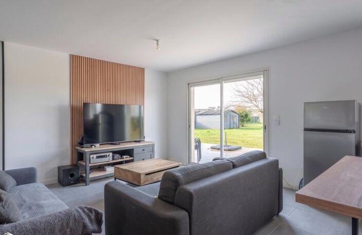Vente maison 5 pièces 123 m² Montguyon (17270) — photo 4