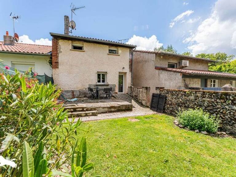Maison de bourg de 5 pièces principales — photo 1