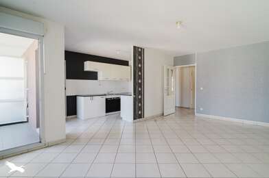 Appartement 3 pièces 296500 €