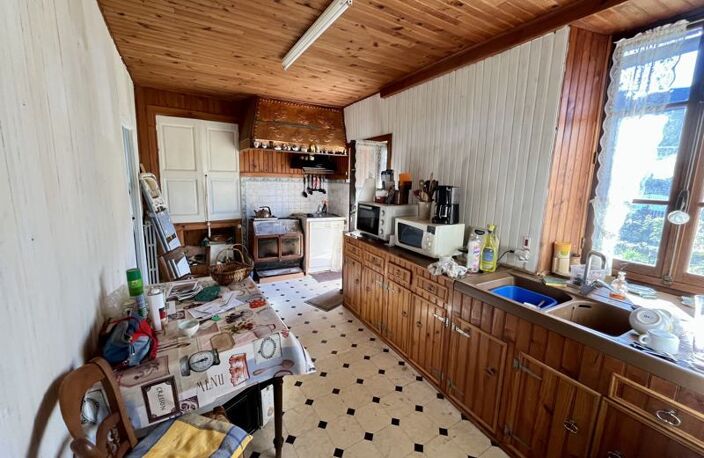 Maison en pierre de 6 pièces principales — photo 2