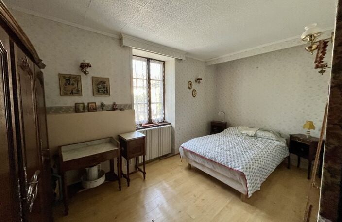 Maison en pierre de 6 pièces principales — photo 4